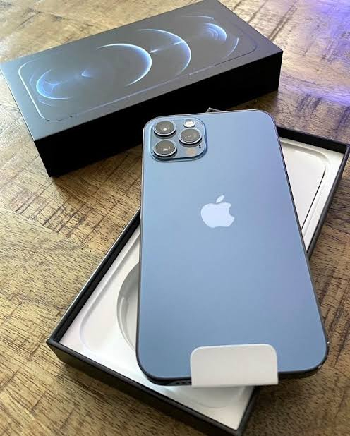 image for Iphone 12 pro 128gb