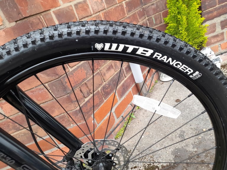 CANNONDALE TRAIL 7 29ER ADULTS BIKE. 