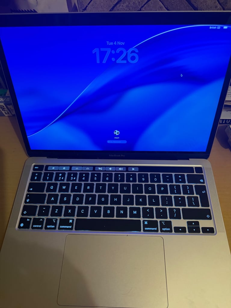 MacBook Pro 13 m1 top spec 16gb ram 