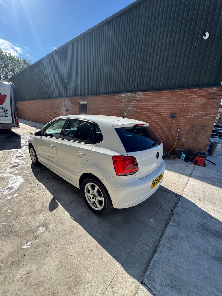 Volkswagen, POLO, Hatchback, 2010, Manual, 1198 (cc), 5 doors