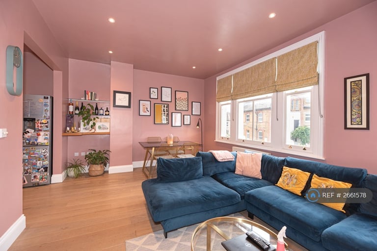 2 bedroom flat in Cavendish Road, London, SW12 (2 bed) (#2661578)