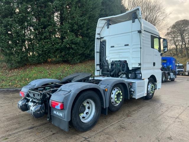 2019 MAN TGX XLX 26.460 Euro 6 6x2 tractor unit fridge a/c slider media system