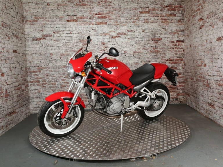 DUCATI MONSTER 1000 S2R 2006 Petrol Manual in Red