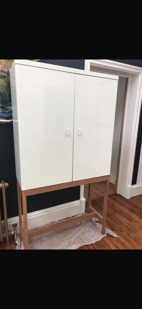 image for Make-up unit 