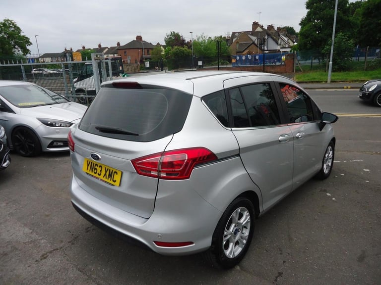 FORD B MAX 1.4 Zetec 5dr ONLY 33K MILEAGE FULL SERVICE HISTORY 2 FORMER OWNERS