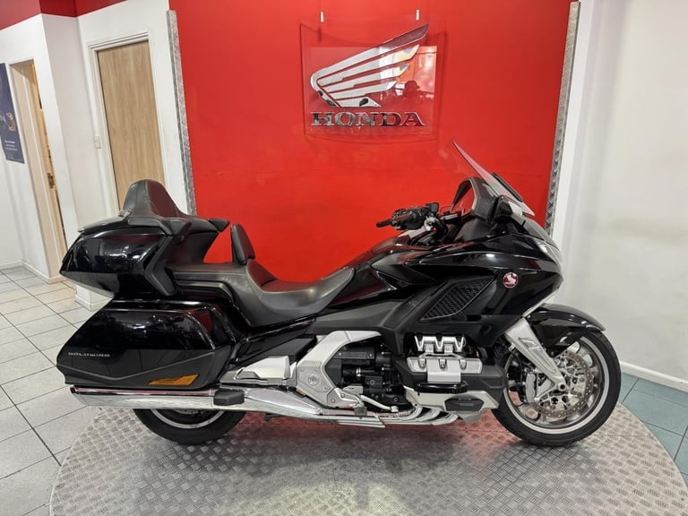 image for 2018 Honda GL1800 Gold Wing Tour DCT