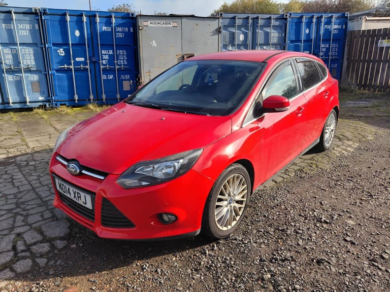 Ford, FOCUS, Hatchback, 2014, Manual, 1560 (cc), 5 doors
