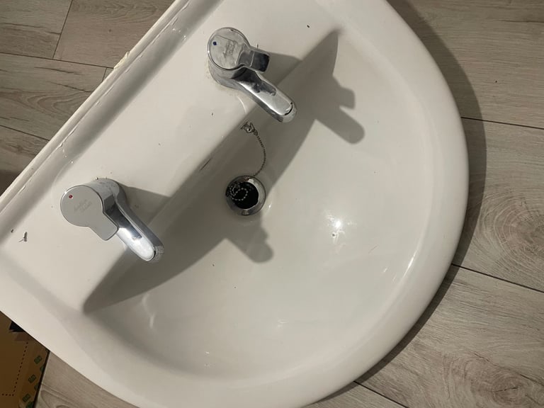 image for Armitage Shanks Tap, Sink and Basin