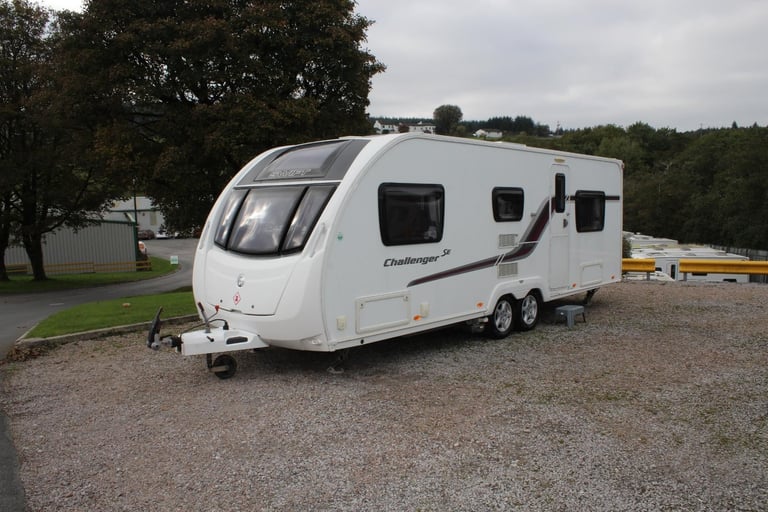 2013 Swift Challenger SE 590 Luxury Twin Axle 6 Berth Touring Caravan With Mover