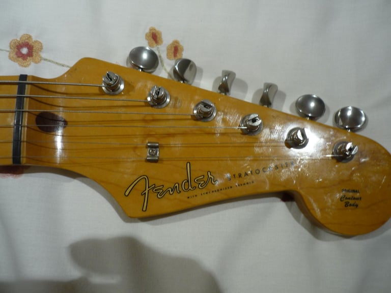 Fender Vintage FujiGen Stratocaster Japan 57 RI Sunburst MIJ E-Serial