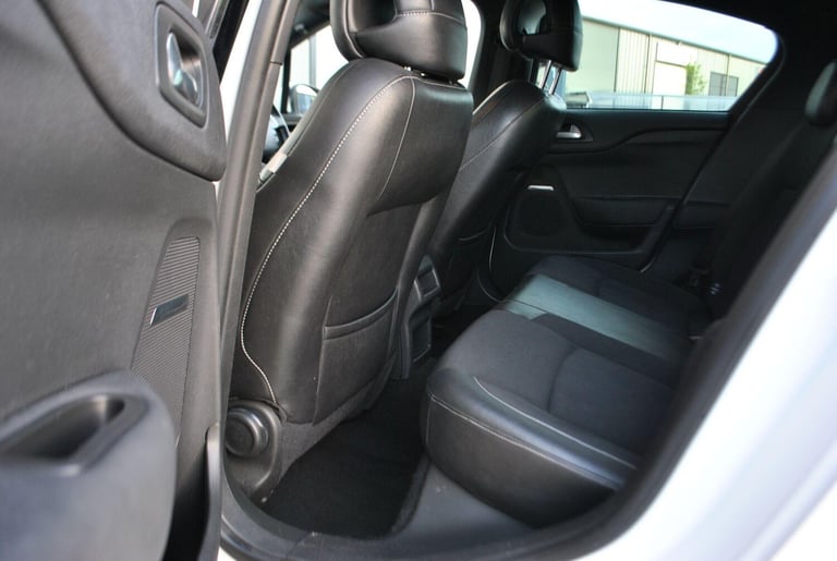 2013 Citroen DS4 1.6 VTi DStyle Euro 5 5dr HATCHBACK Petrol Manual