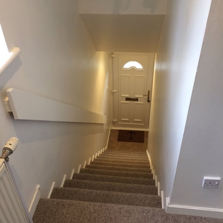 One (double) bedroom flat Hyndland/ Partick / Broomhill