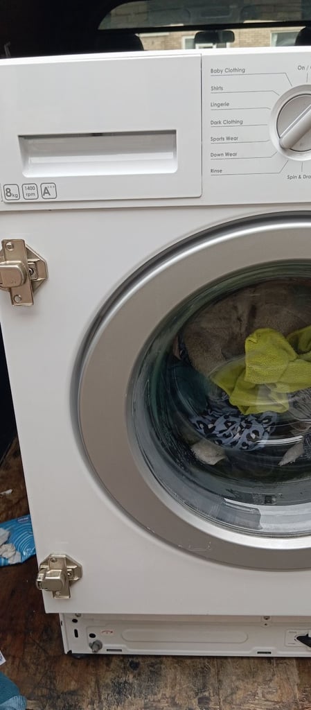 Lamona integrated washing machine 1400 spin 8kg 