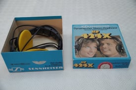 Sennheiser HD424X headphones