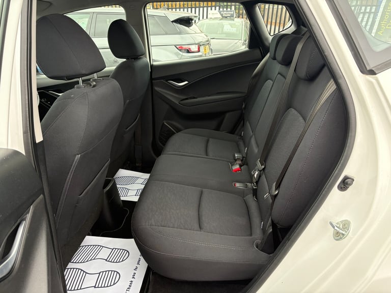 2013 Hyundai ix20 1.6 Active Hatchback 5dr Petrol Auto Euro 5 (123 bhp) Petrol