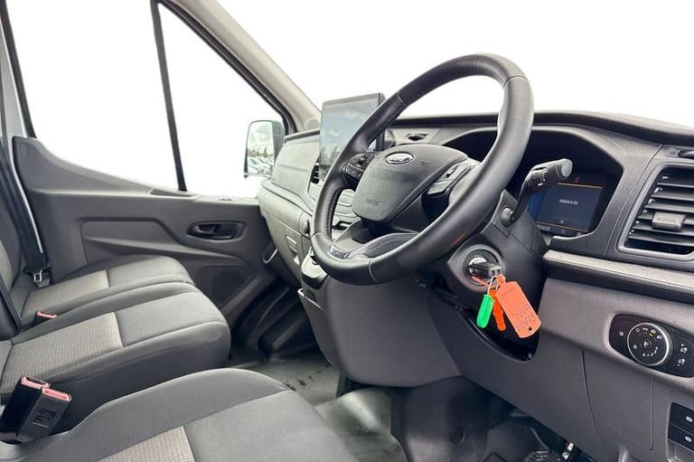 2024 Ford Transit 350 Leader AUTO L3 H2 LWB Medium Roof FWD 2.0 EcoBlue 165ps, AIR CON Automa Pan...