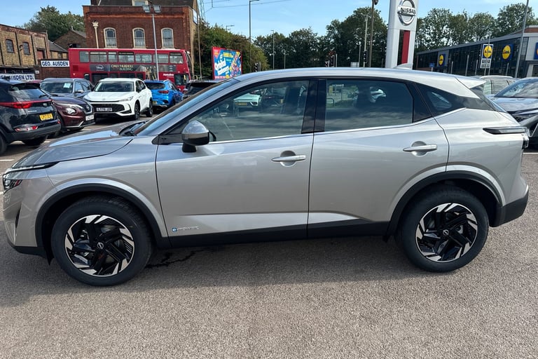 2025 Nissan Qashqai 1.5 E-Power Acenta Premium 5dr Auto Hatchback Hybrid Automatic