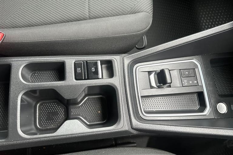 2025 Ford Transit Connect 250 Trend AUTO L2 LWB 1.5 EcoBoost PHEV 150ps, REAR PARKING SENSORS, BL...