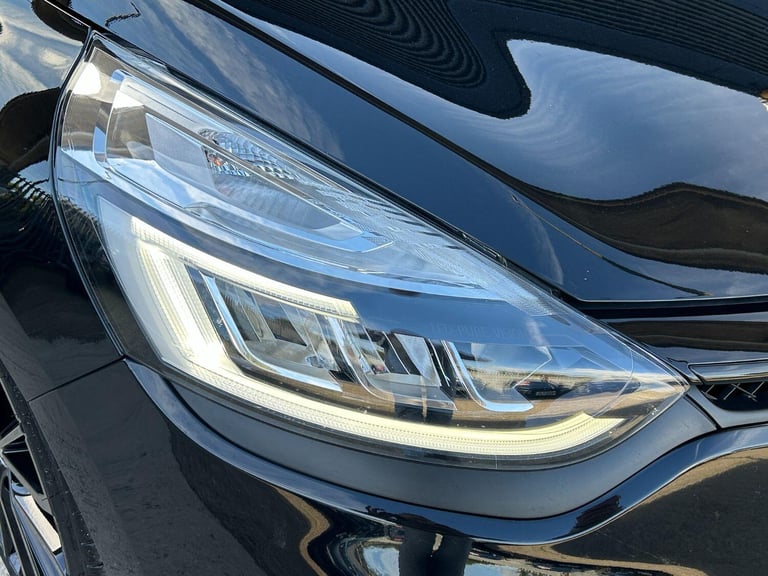 RENAULT CLIO 1.6 Renaultsport Nav 220 Trophy Auto 2017