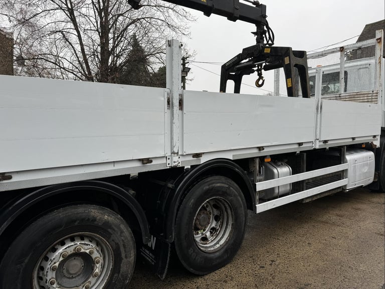 2015 DAF CF-370 6x2 Crane Vehicle