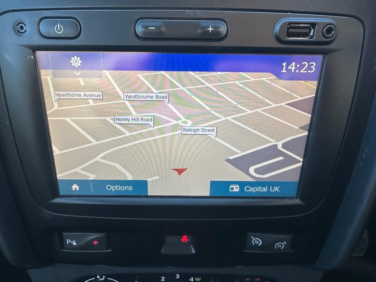 2017 Dacia Duster 1.2 TCe Prestige Euro 6 (s/s) 5dr HATCHBACK Petrol Manual