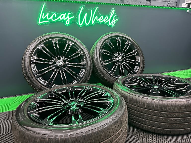 Genuine Range Rover Sport Vogue L460 23" Gloss Black Alloy Wheels Style 1075 & Pirelli’s & TPMS!