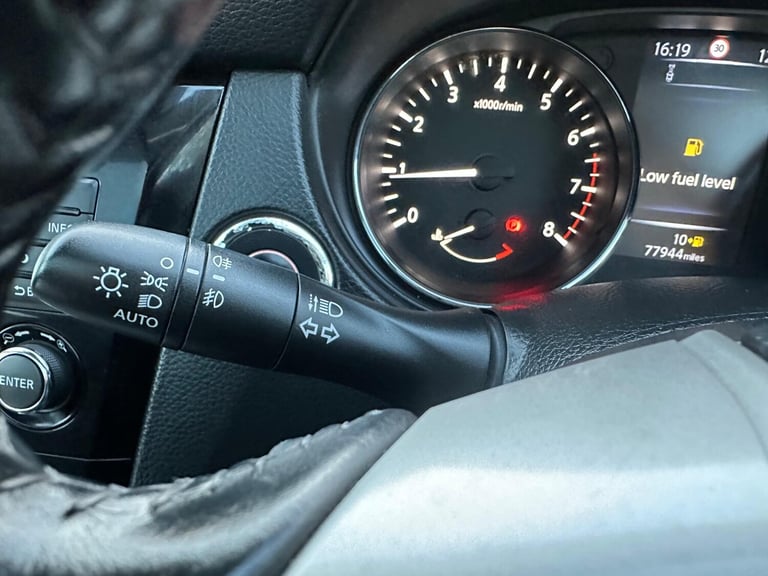 2014 Nissan Qashqai 1.2 DIG-T Acenta Premium 2WD Euro 5 (s/s) 5dr HATCHBACK Petrol Manual