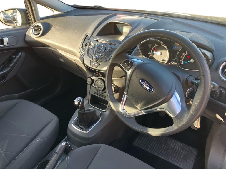 2015 Ford Fiesta 1.5 TDCi Style 5dr Hatchback Diesel Manual