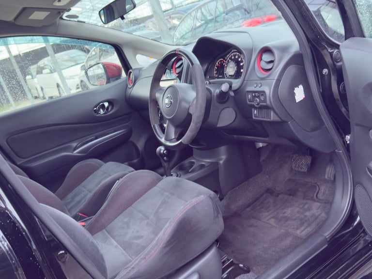 2015 Nissan Note 2015 Nissan Note Nismo 1.3L Petrol Automatic Hatchback 5 Door Hatchback Petrol A...