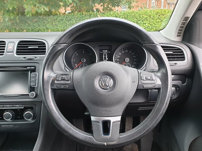 2011 Volkswagen Golf 1.6 TDI BlueMotion Tech Match Hatchback 5 dr Diesel Manual Euro 5 (s/s) 