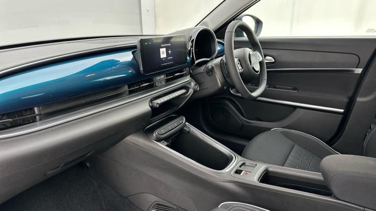 2025 Fiat 600 1.2 MHEV SUV 5dr Petrol Hybrid e-DCT Euro 6 (s/s) (100 ps) Automatic Hatchback Hybr...