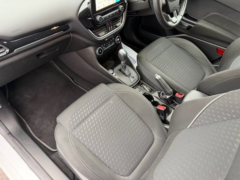 2018 Ford Fiesta 1.0 EcoBoost Titanium 5dr Auto HATCHBACK PETROL Automatic