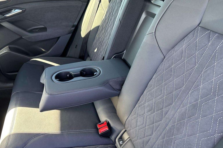 2024 Audi Q6 e-tron 225kW Performance 100kWh Edition 1 5dr Auto Estate Electric Automatic