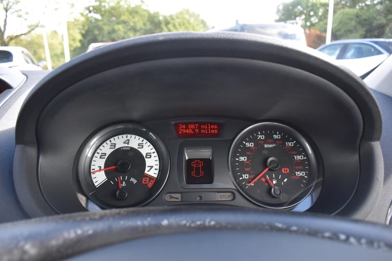 2011 Renault Clio 2.0 Gordini Euro 5 3dr HATCHBACK Petrol Manual