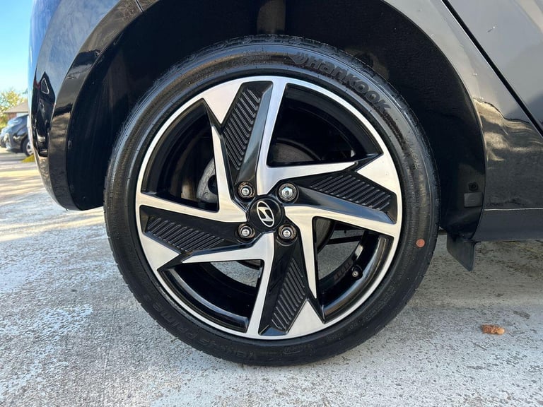 2024 Hyundai i10 1.0 Premium Hatchback 5dr Petrol Auto Euro 6 (s/s) (63 ps) Hatchback PETROL Auto...