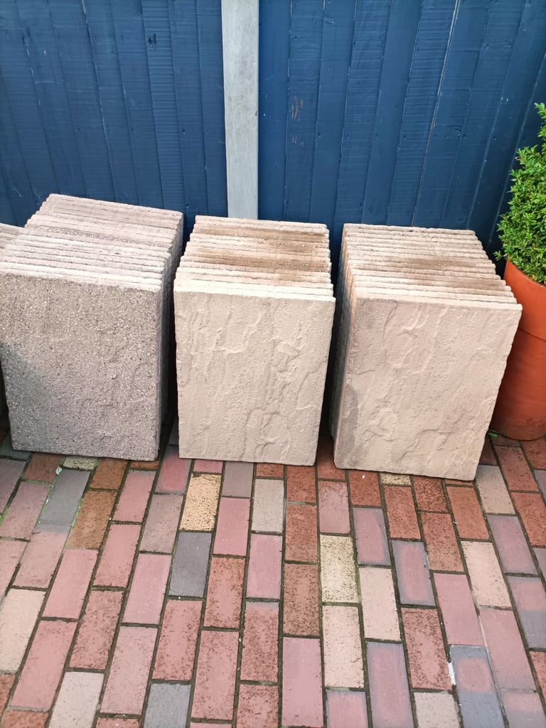 image for Buff/Brown Two Tone Yorkstone Pattern Slabs 