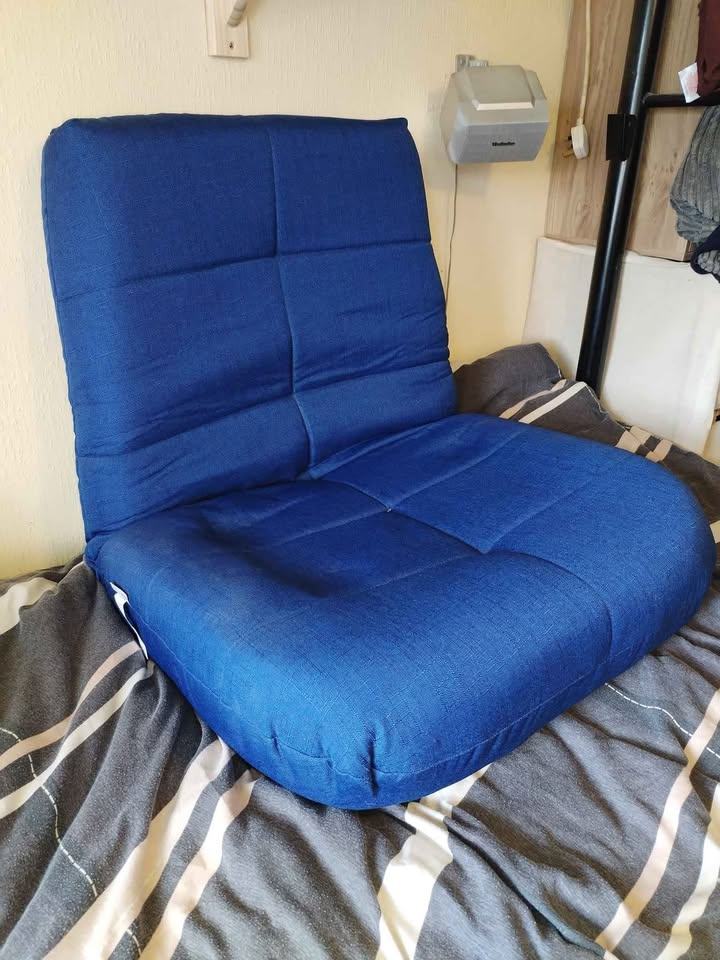 Gaming chair cushioned not used much, adjustable back