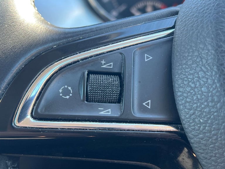 2014 Skoda Superb 1.6 TDI SE GreenLine III Estate 5dr Diesel Manual Euro 5 (s/s) (105 ps) Estate ...