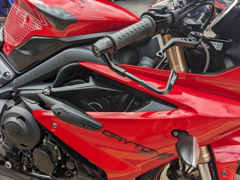 Triumph Daytona 675 2014