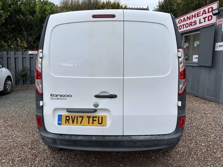NO VAT** ULEZ COMPLIANT**FINANCE AVAILABLE**2017 RENAULT KANGOO**12 MONTHS MOT