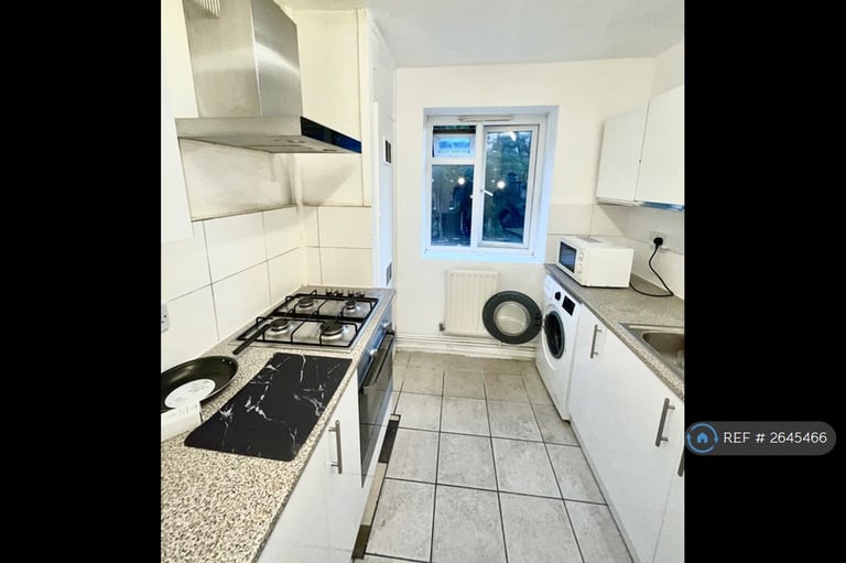 1 bedroom in Shere House, London, SE1 (#2645466)