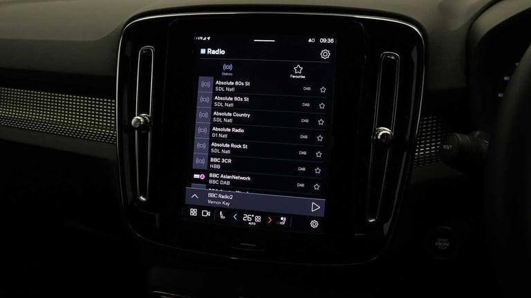 2024 Volvo XC40 Plus, B3 Mild hybrid, Petrol, Dark ESTATE Petrol/Electric Hybrid Automatic