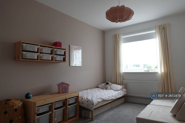 4 bedroom house in Holmes Chapel, Holmes Chapel, CW4 (4 bed) (#2653479)