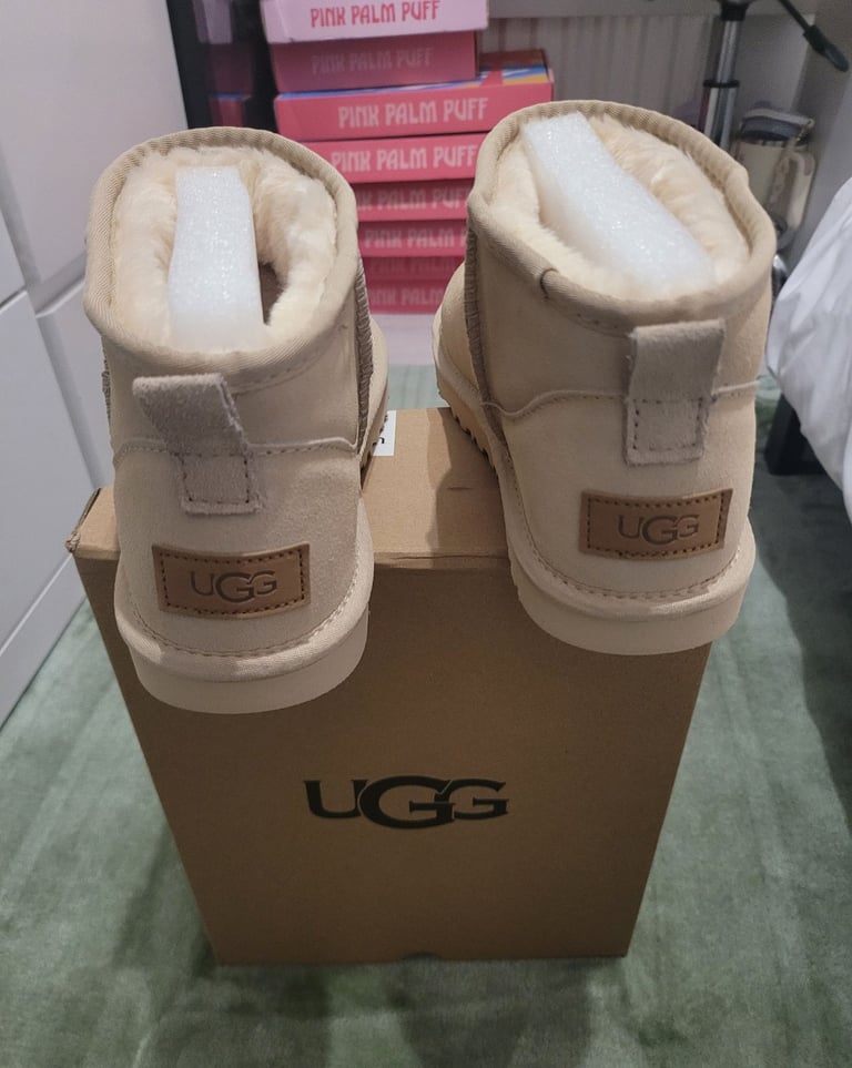 Uggs from hacoo 