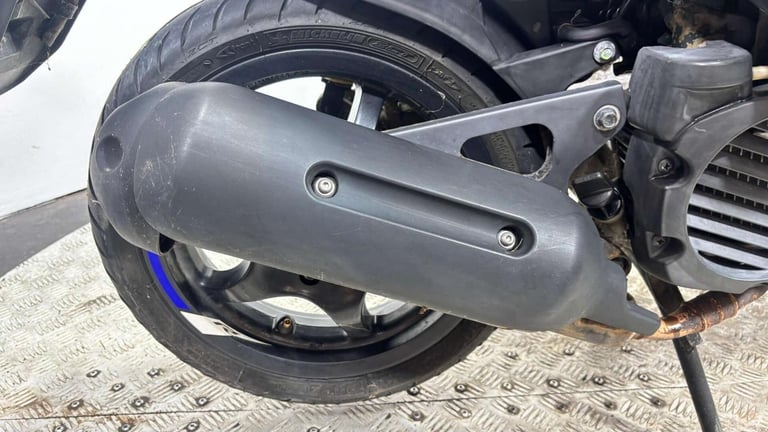 Yamaha Aerox R 2019 4 STROKE FUEL INJECTED 50CC SPORT SCOOTER PROJECT 50CC
