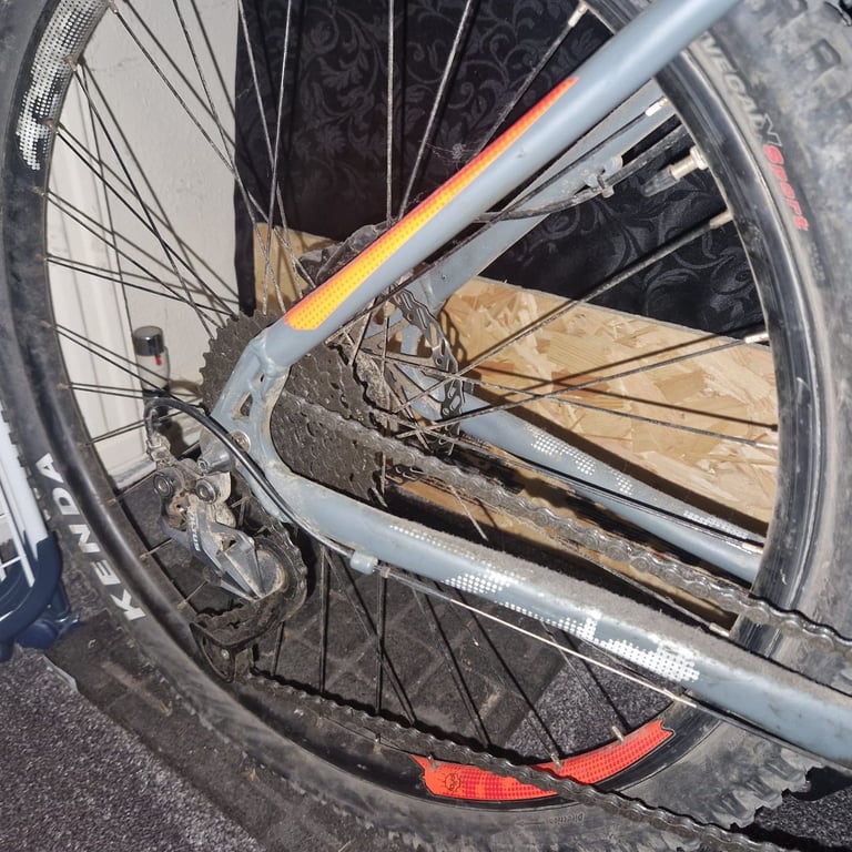Voodoo Bantu Mountain Bike + Accessories