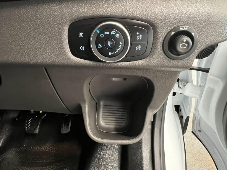 2024 Ford Transit 2.0 350 EcoBlue Limited RWD L4 H3 Euro 6 (s/s) 5dr Panel Van Diesel Manual