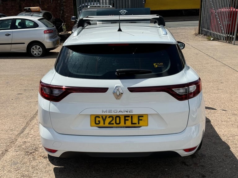 2020 Renault Megane 1.5 Blue Dci Play Sport Tourer Estate Diesel Automatic