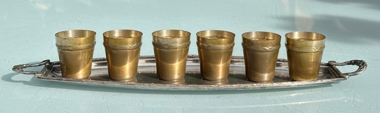 ANTIQUE FRENCH HUNTING SHOT CUP SET OF SIX STIRRUP CUPS & TRAY - 1900s - WILL POST!