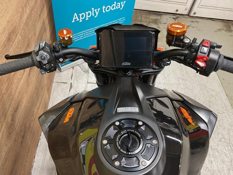 KTM 1290 SUPERDUKE R Evo